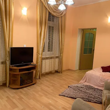 Margo Apartment